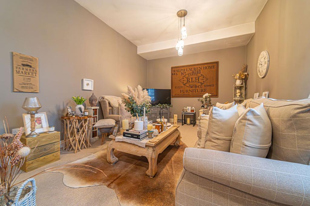 Kitchen/Diner/Lounge