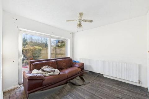 67 Avon Road, Worcester, WR4 9AG