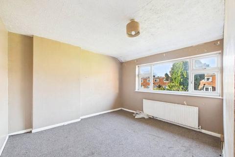 67 Avon Road, Worcester, WR4 9AG