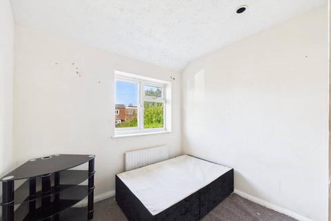67 Avon Road, Worcester, WR4 9AG