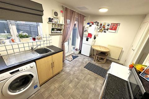 13 Catterick Close, Corby, NN18 8RE