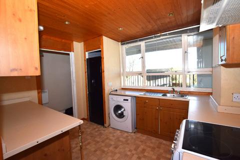 2 bedroom flat to rent, Kintyre Avenue, Renfrewshire PA3