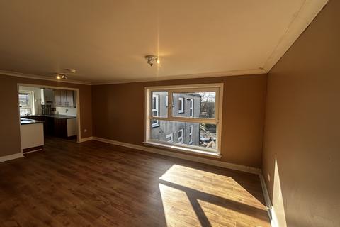 3 bedroom flat to rent, Rowan Road, Glasgow G67