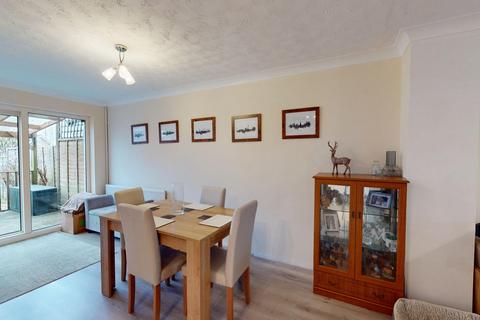89 Cottingham Drive, Moulton, Northampton, NN3 7LG