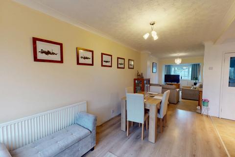 89 Cottingham Drive, Moulton, Northampton, NN3 7LG