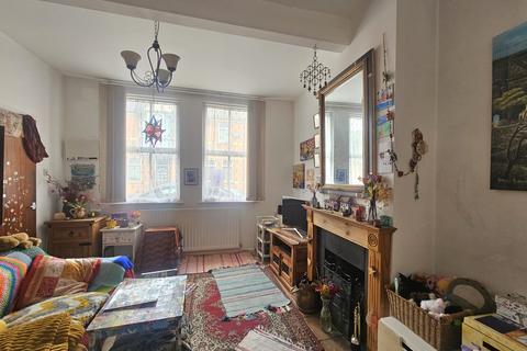 36 Monarch Road, Northampton, NN2 6EH