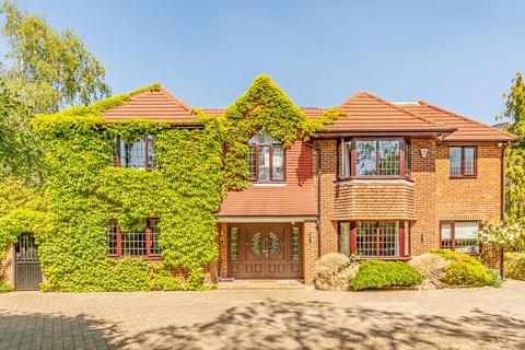 undefined, Ranmore Avenue, Shirley, Croydon, CR0