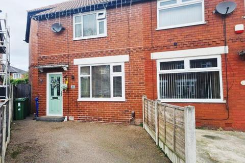 4 bedroom semi-detached house for sale, Bankfield Avenue, Droylsden,, Droylsden