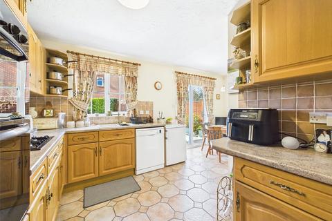 7 Arkendale Drive, Hardwicke, Gloucester, GL2 4JA