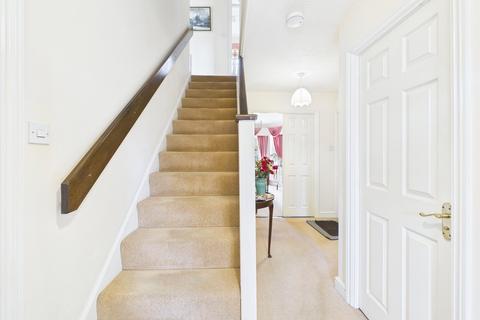 7 Arkendale Drive, Hardwicke, Gloucester, GL2 4JA