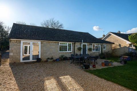 41 Black Bourton Road, Carterton, OX18 3HJ