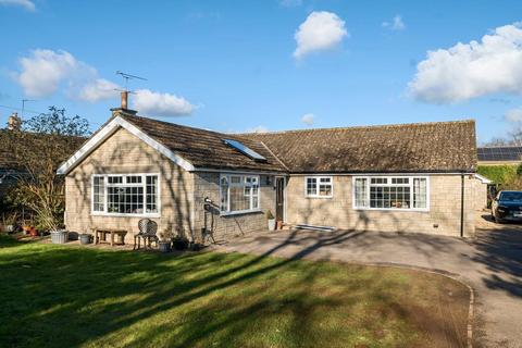 41 Black Bourton Road, Carterton, OX18 3HJ