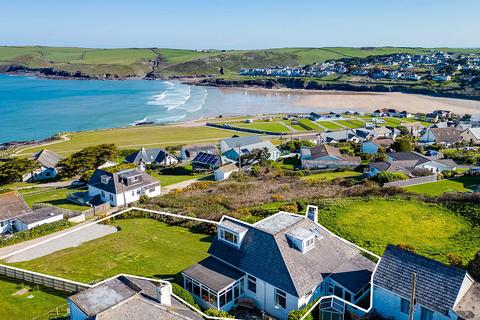 Blue Waters, Polzeath