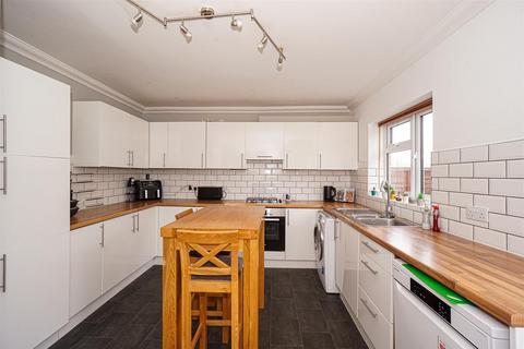 3 bedroom semi-detached house for sale, Moorhen Close, St. Leonards-On-Sea