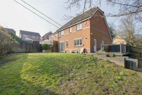 4 bedroom detached house for sale, St. Marys Close, Hessle