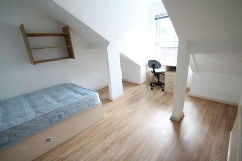 6 bedroom terraced house to rent, Nottingham NG7