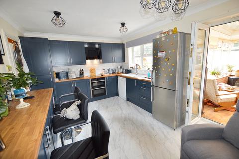 6 Blanchard Close, Rippingale, Bourne, PE10 0TJ