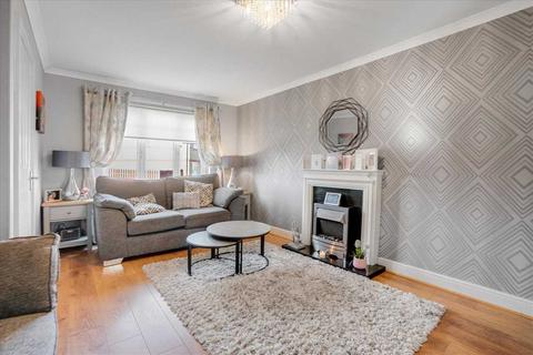 4 bedroom semi-detached house for sale, Wintergreen Court, Stewartfield, EAST KILBRIDE