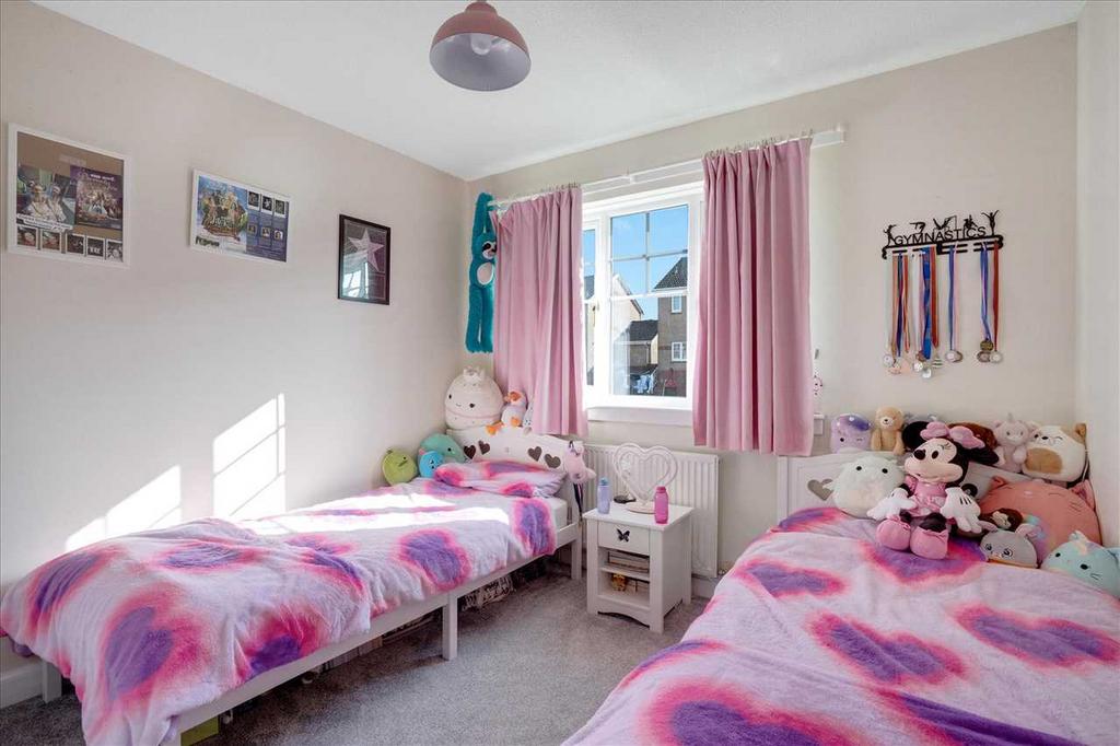 Bedroom Two (1)
