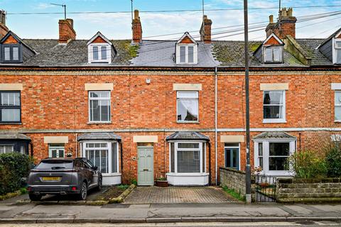 3 bedroom townhouse for sale, Victoria Road, Cirencester