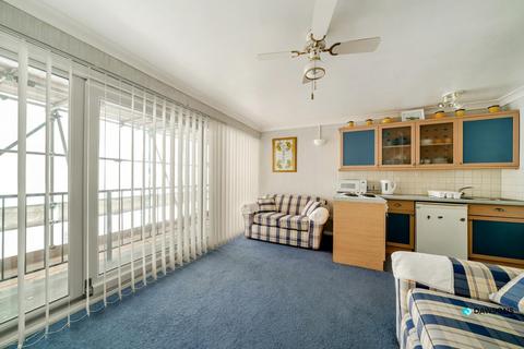 1 bedroom flat for sale, Redcliffe Apartments, Caswell Bay, Swansea