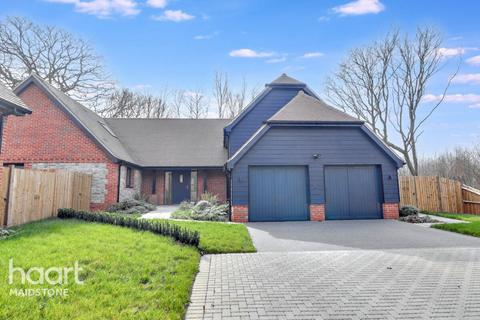 undefined, Upper Barnhill, Maidstone