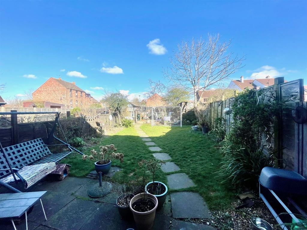 Garden 2.jpg