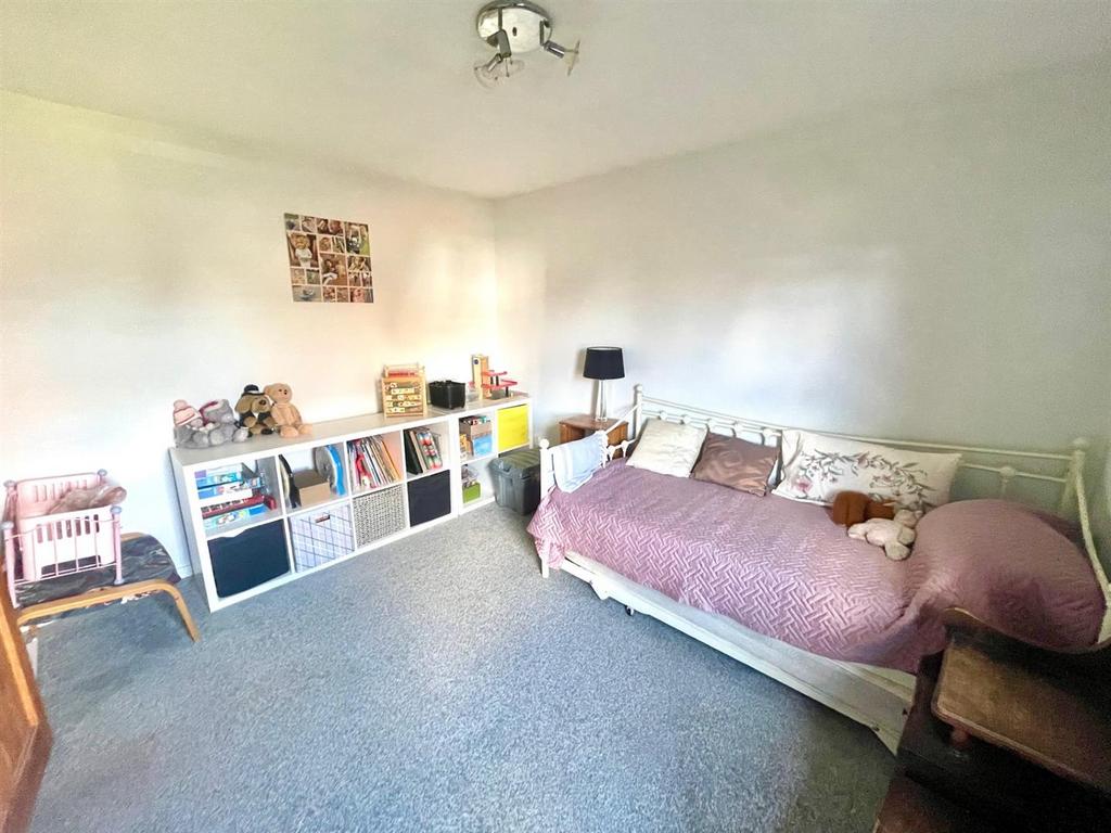Bedroom 2.jpg