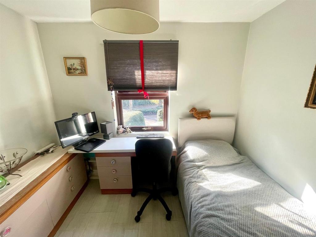 Bedroom 3.jpg