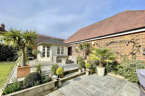 4 bedroom character property for sale, St Winifreds Road, Meyrick Park, Bournemouth, BH2