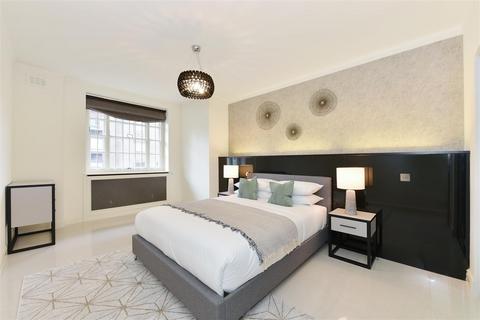 2 bedroom flat for sale, Lowndes Square, Belgravia, SW1X