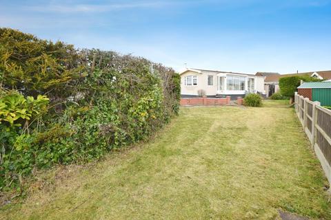 2 bedroom park home for sale, Kingfisher Drive, Skegness PE25