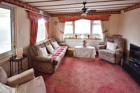 2 bedroom park home for sale, Kingfisher Drive, Skegness PE25