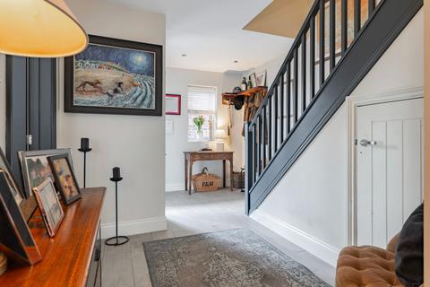 6 Browne Close, Ashwellthorpe, Norwich, NR16 1FG