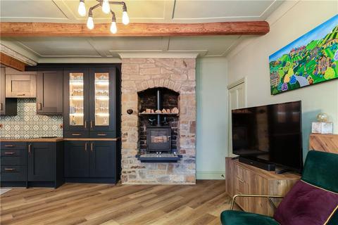 5 Binswell Fold, Baildon, Shipley, BD17 5EP