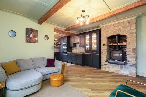 5 Binswell Fold, Baildon, Shipley, BD17 5EP
