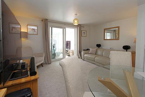 2 Bickon Drive, Quarry Bank, Brierley Hill, DY5 2JF
