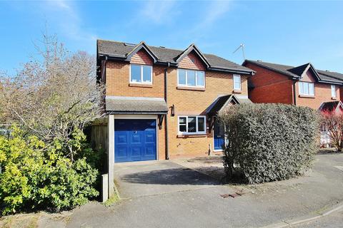 4 bedroom detached house for sale, Gardenia Drive, Woking GU24