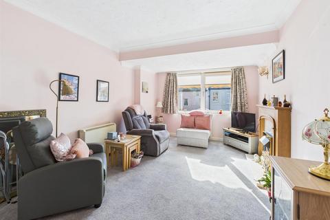 1 bedroom apartment for sale, Louden Road, Cromer