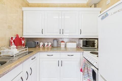 1 bedroom apartment for sale, Louden Road, Cromer, NR27