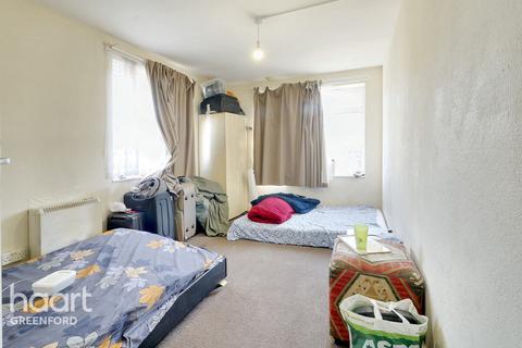 2 bedroom apartment for sale, Lady Margaret Road, Southall