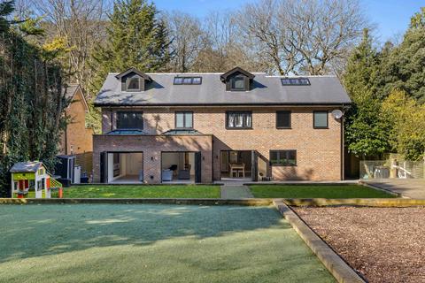 6 bedroom detached house for sale, Welcomes Road, Kenley CR8