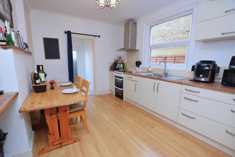 54 Briscoe Road, London, SW19 2AQ