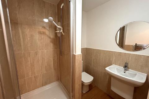 1 bedroom flat to rent, Sandhurst Road, Leicester LE3