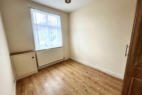 66 Norton Road, Northampton, NN2 7TN