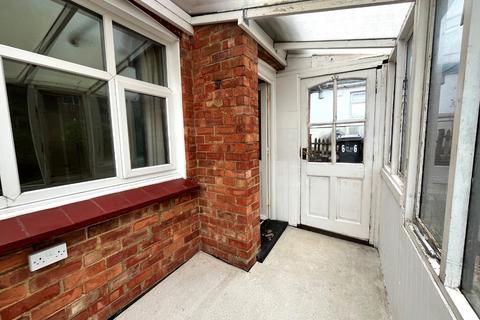 66 Norton Road, Northampton, NN2 7TN