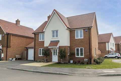 4 bedroom detached house for sale, Townmill Road, Sandwich CT13