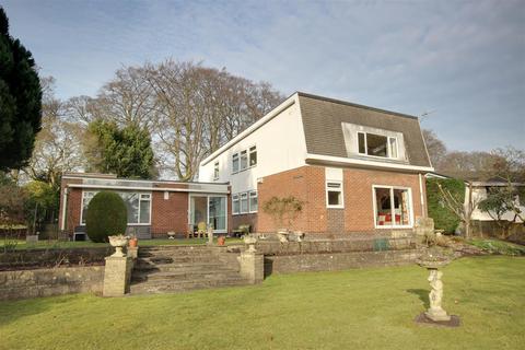 4 bedroom detached house for sale, Greenways, North Ferriby