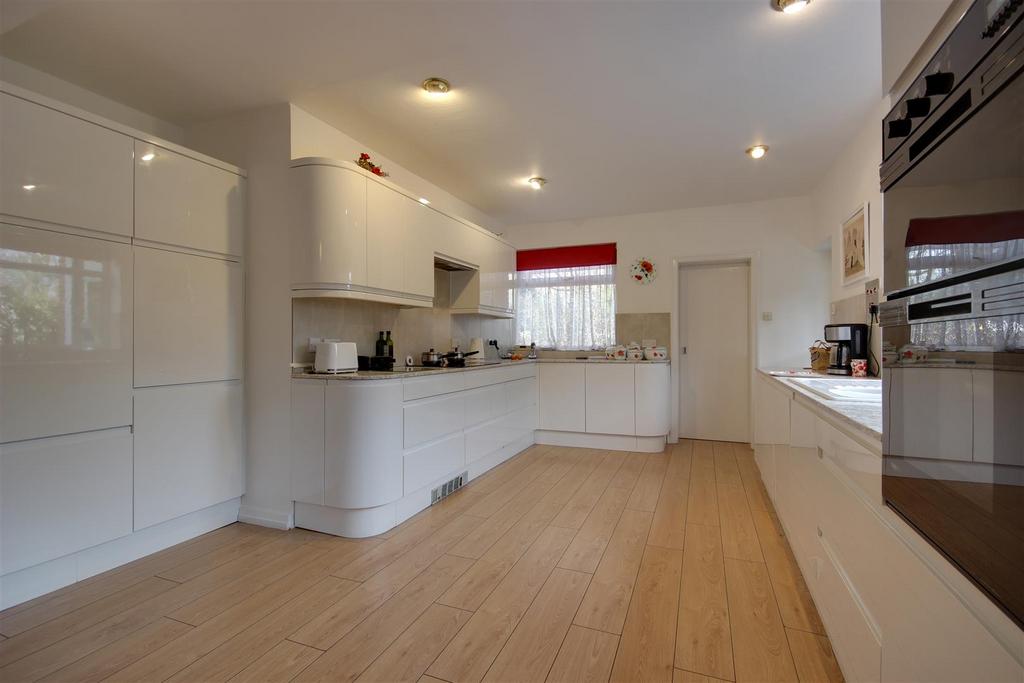Breakfast Kitchen