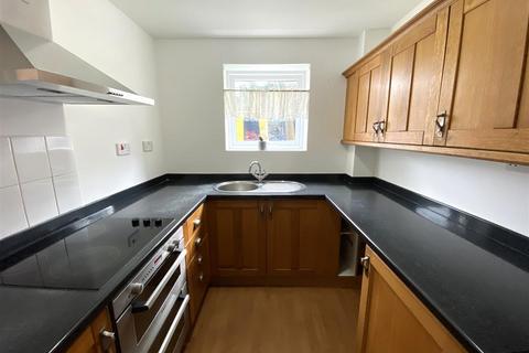 1 bedroom end of terrace house to rent, Maplin Park, Slough
